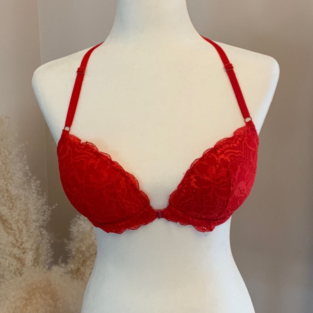 Pink Victorias Secret women padded bra